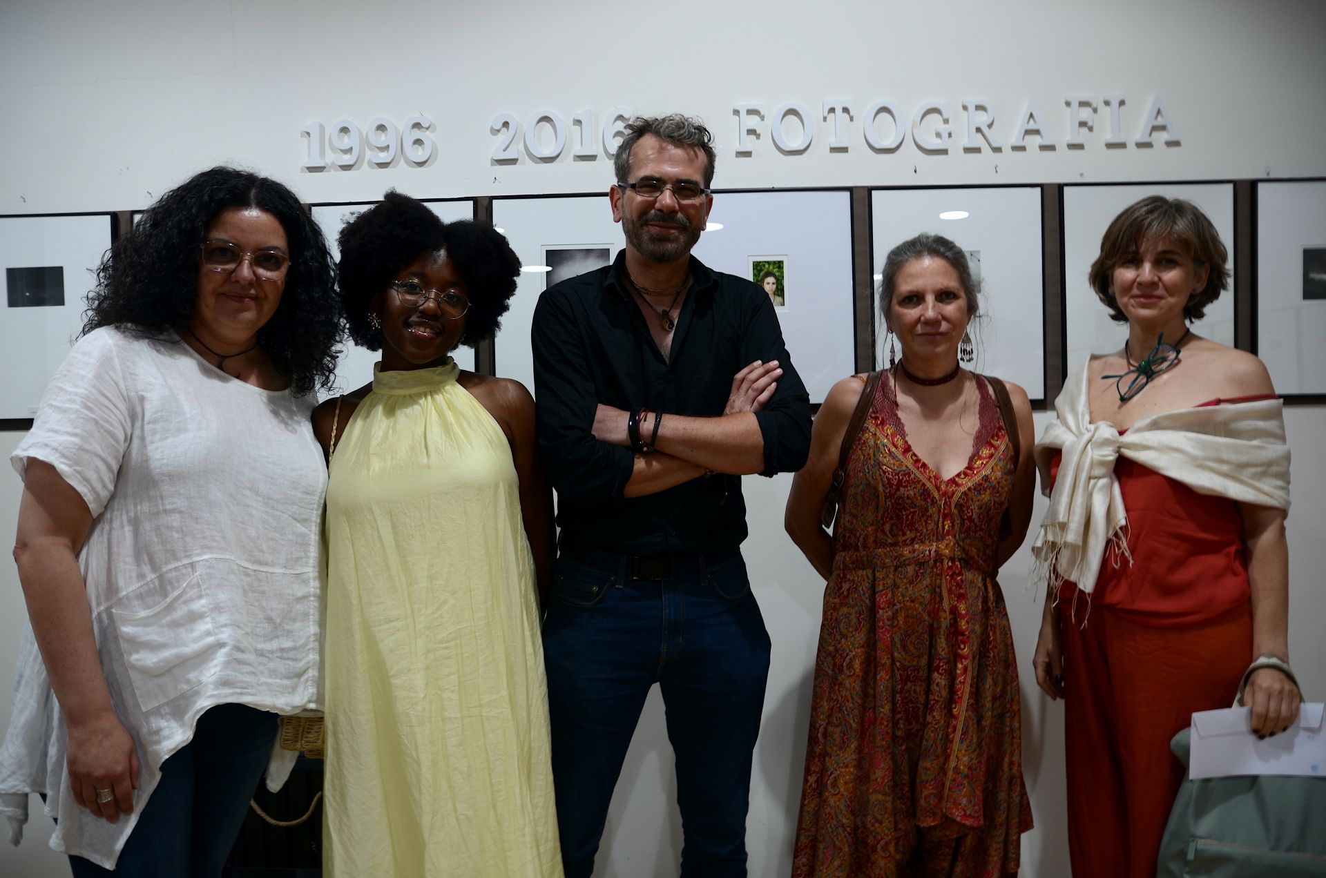El concejal de Cultura, Ángel Luis Moreno, con una representación de ganadores.