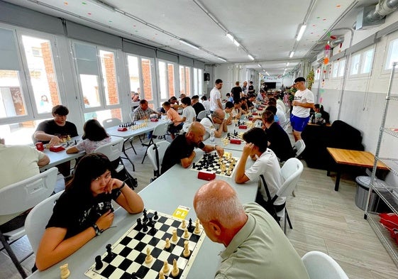 Numerosas partidas con participantes de todas las edades en el Espacio Joven.