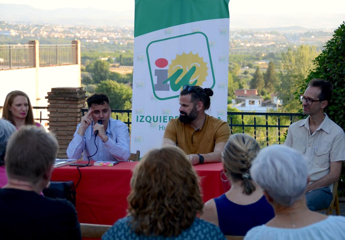 Mayte García, Juan Pinilla, Chus Fernández y Pepe Agudo, en la presentación.