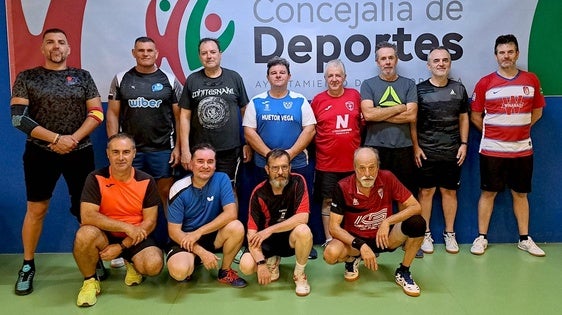 El jugador local Alfonso Barrera lidera la Liga de Verano de Huétor Vega
