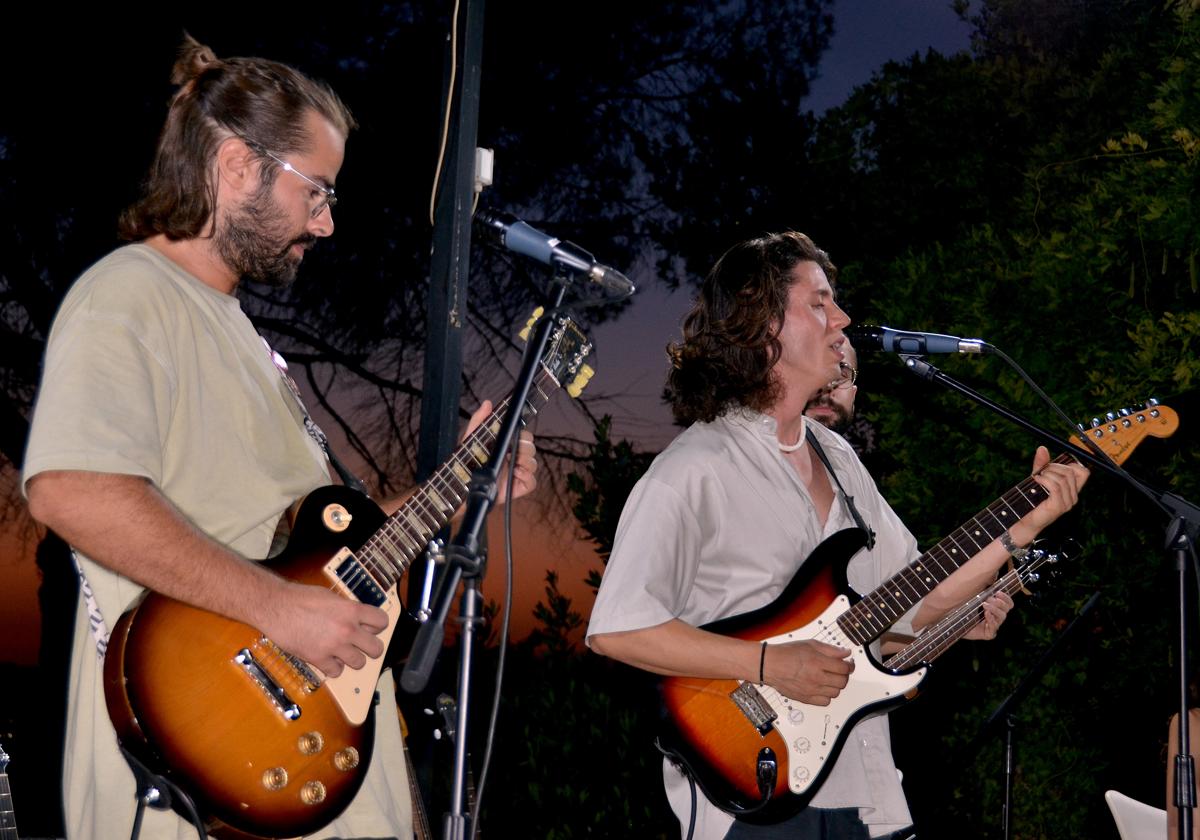 Nova-12, banda emergente de pop rock de Huétor Vega.