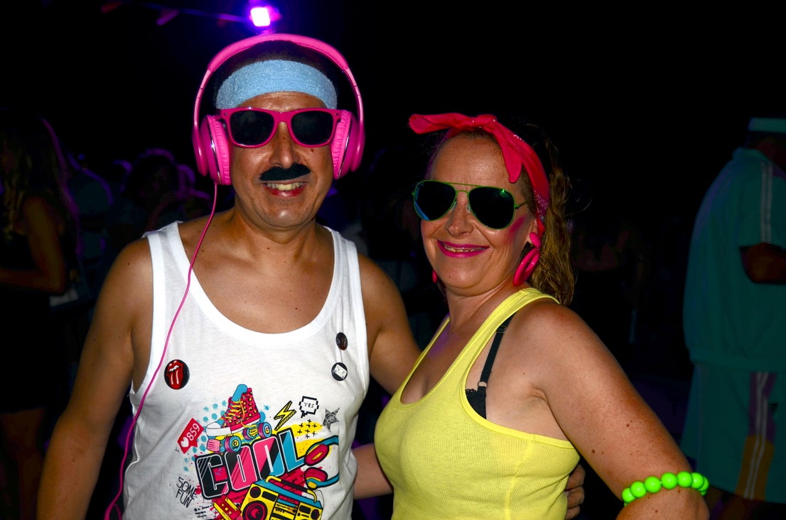 Fiesta 'ochentera' en Huétor Vega