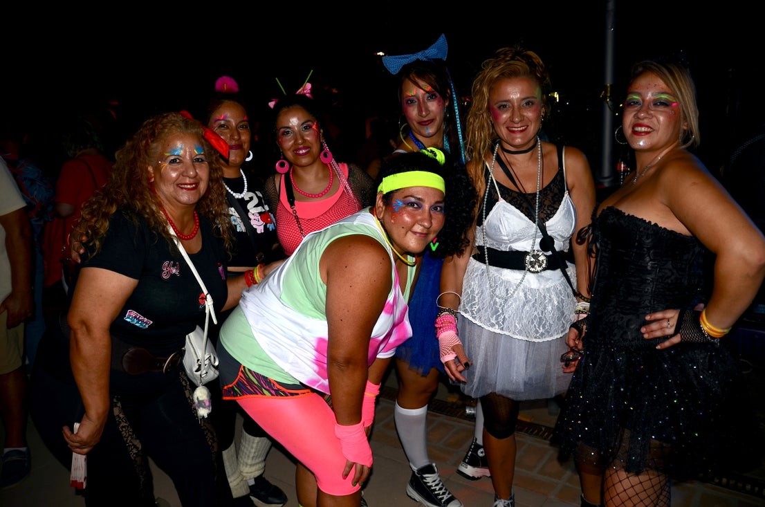 Fiesta 'ochentera' en Huétor Vega