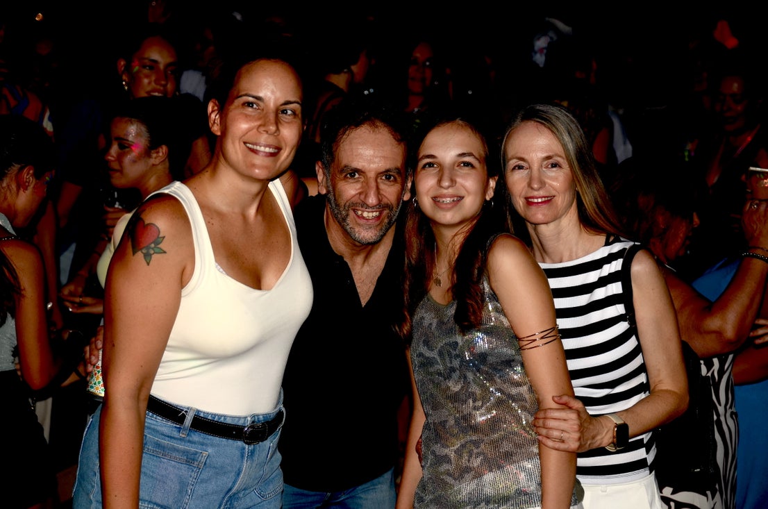 Fiesta 'ochentera' en Huétor Vega