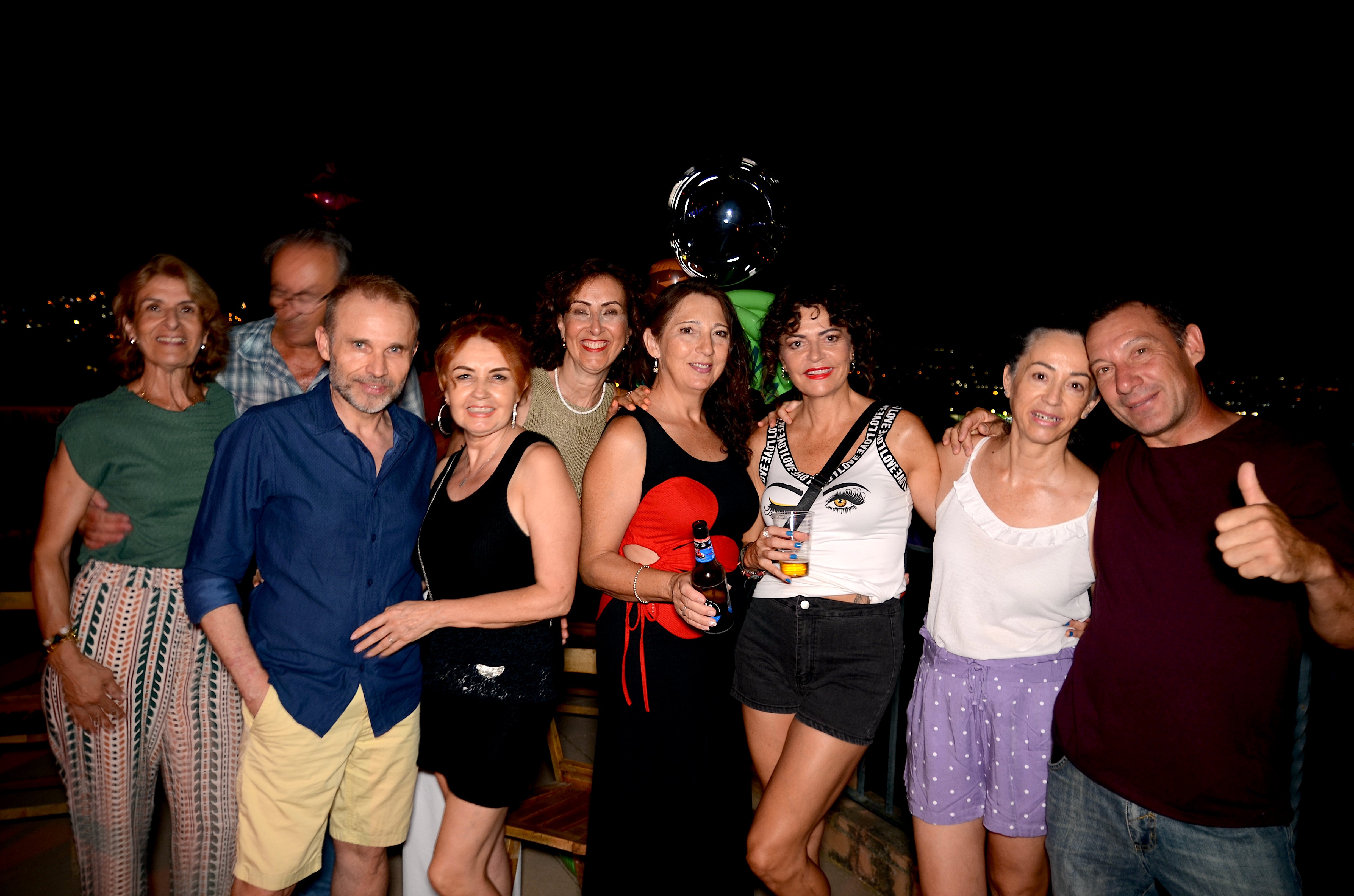 Fiesta &#039;ochentera&#039; en Huétor Vega