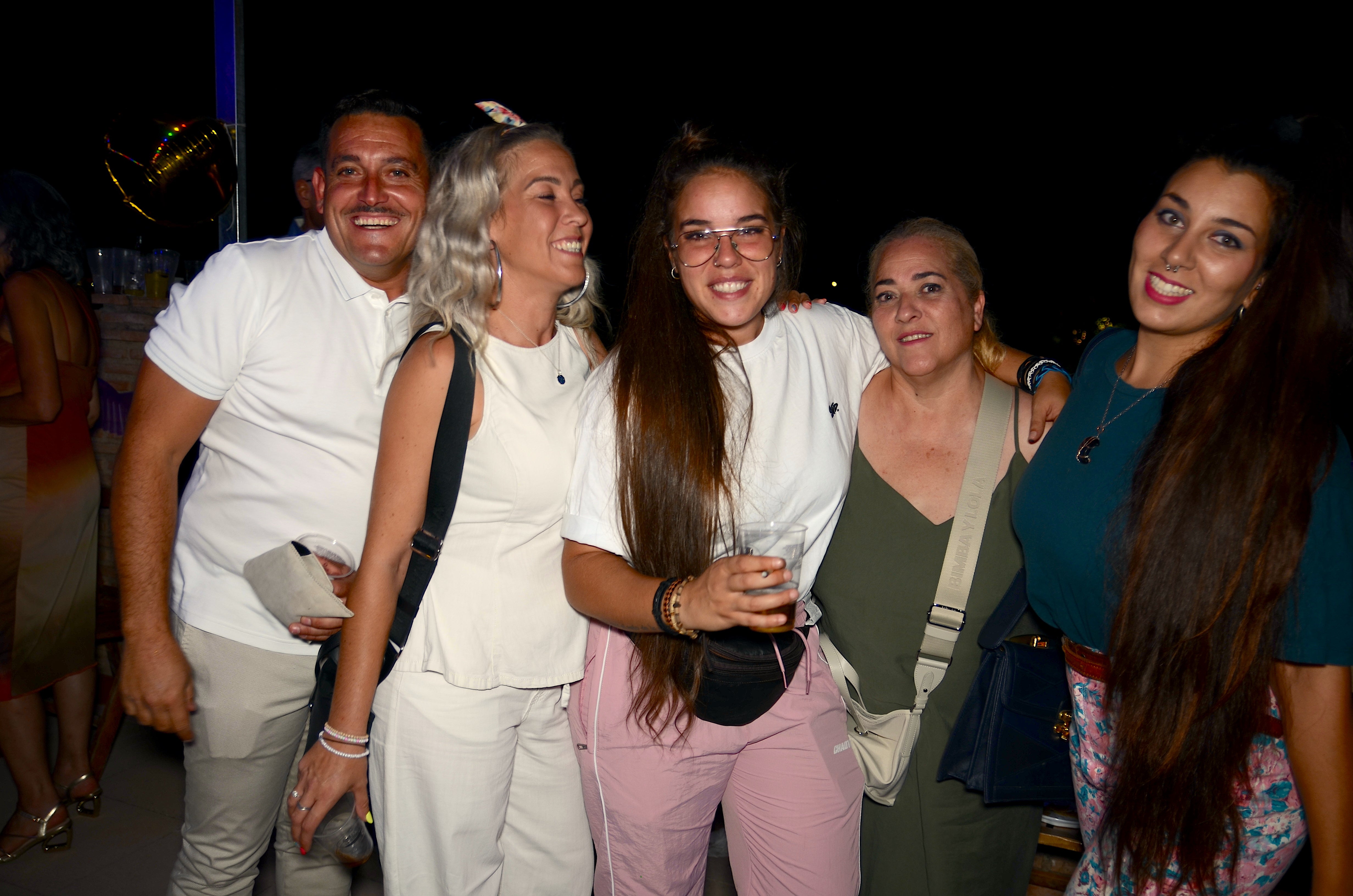 Fiesta &#039;ochentera&#039; en Huétor Vega