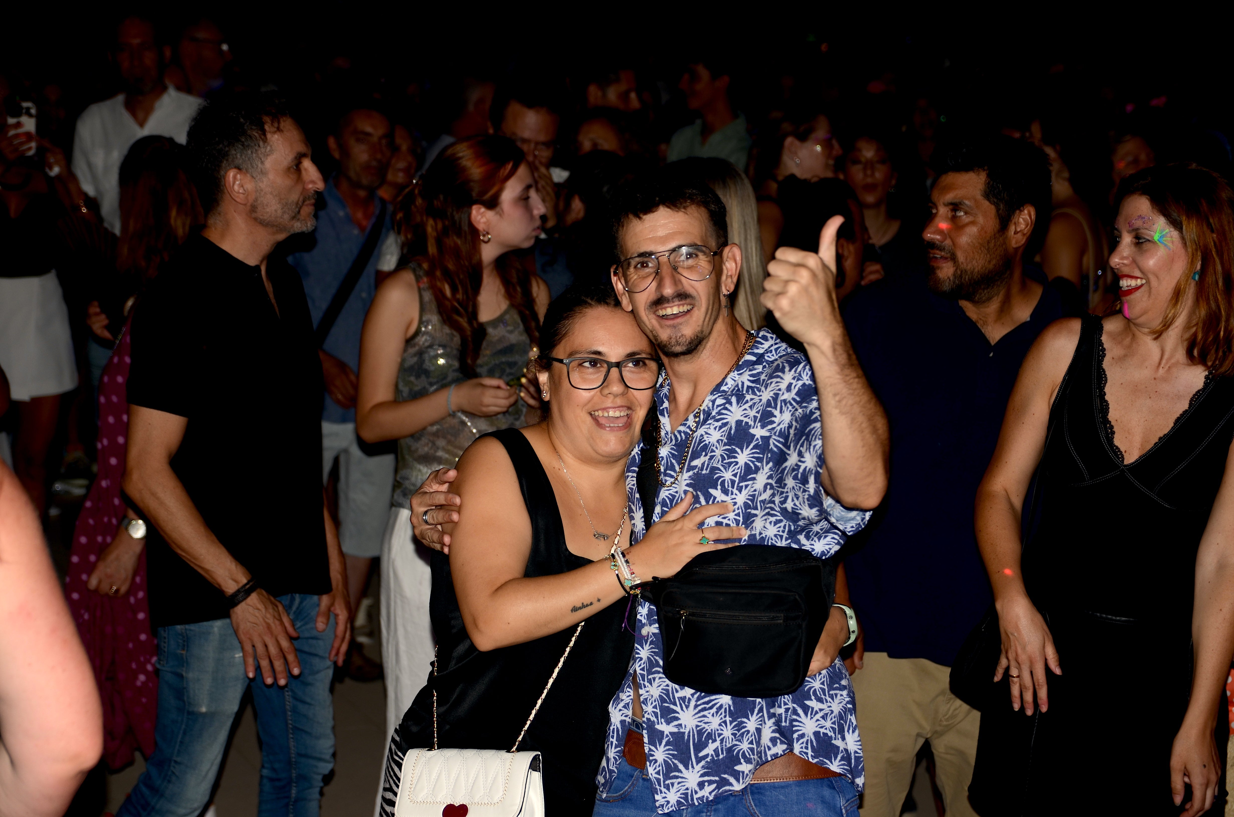 Fiesta 'ochentera' en Huétor Vega