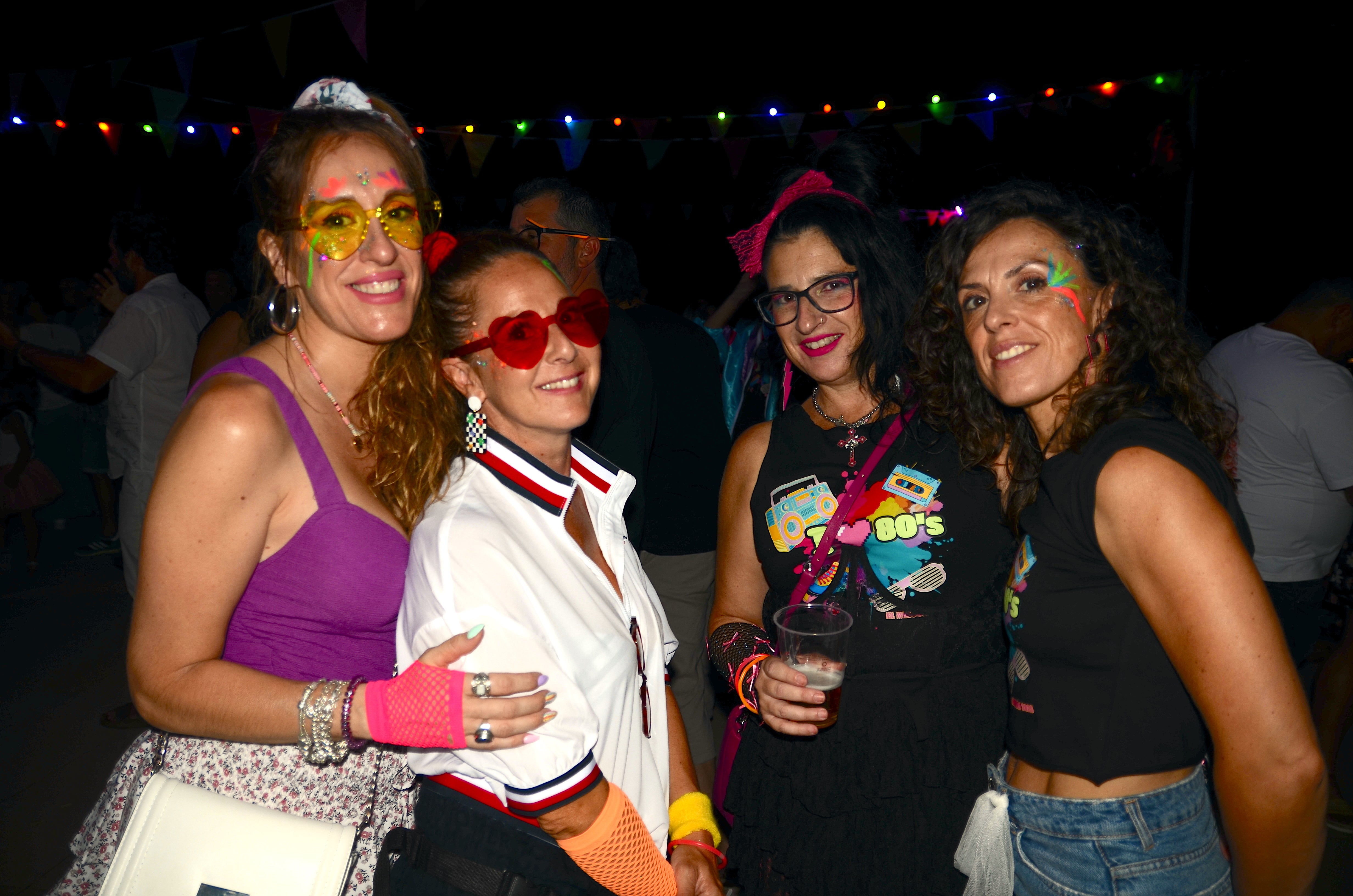 Fiesta &#039;ochentera&#039; en Huétor Vega