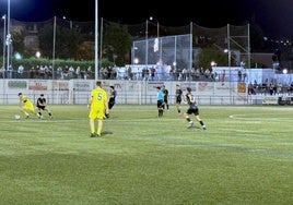 Momento del partido, este domingo en Huétor Vega.