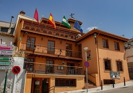 Ayuntamiento de Huétor Vega.