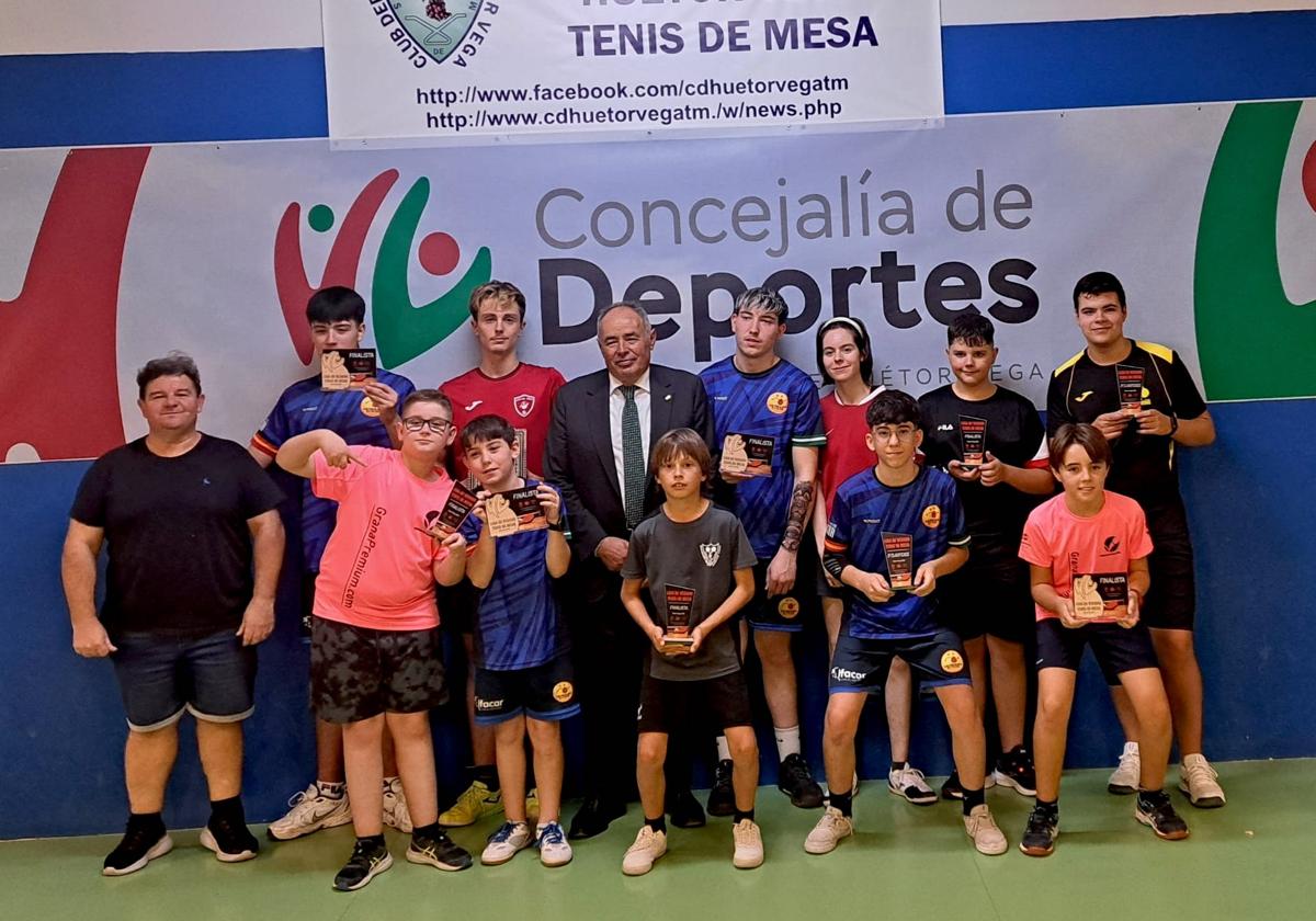 Los palistas más jóvenes clausuran la Liga de Verano de Huétor Vega