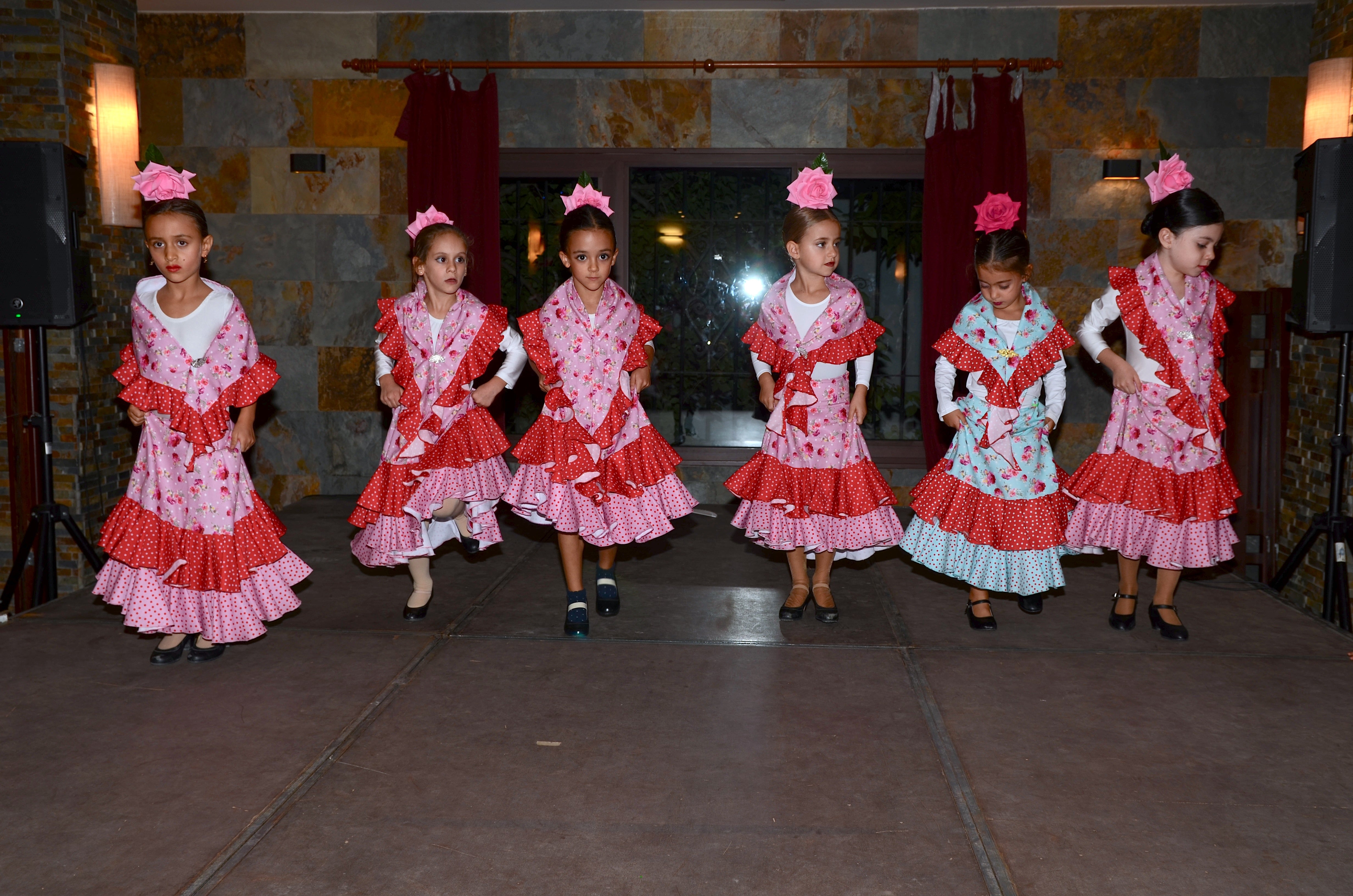 San Miguel, el barrio de Huétor Vega que baila por su patrón