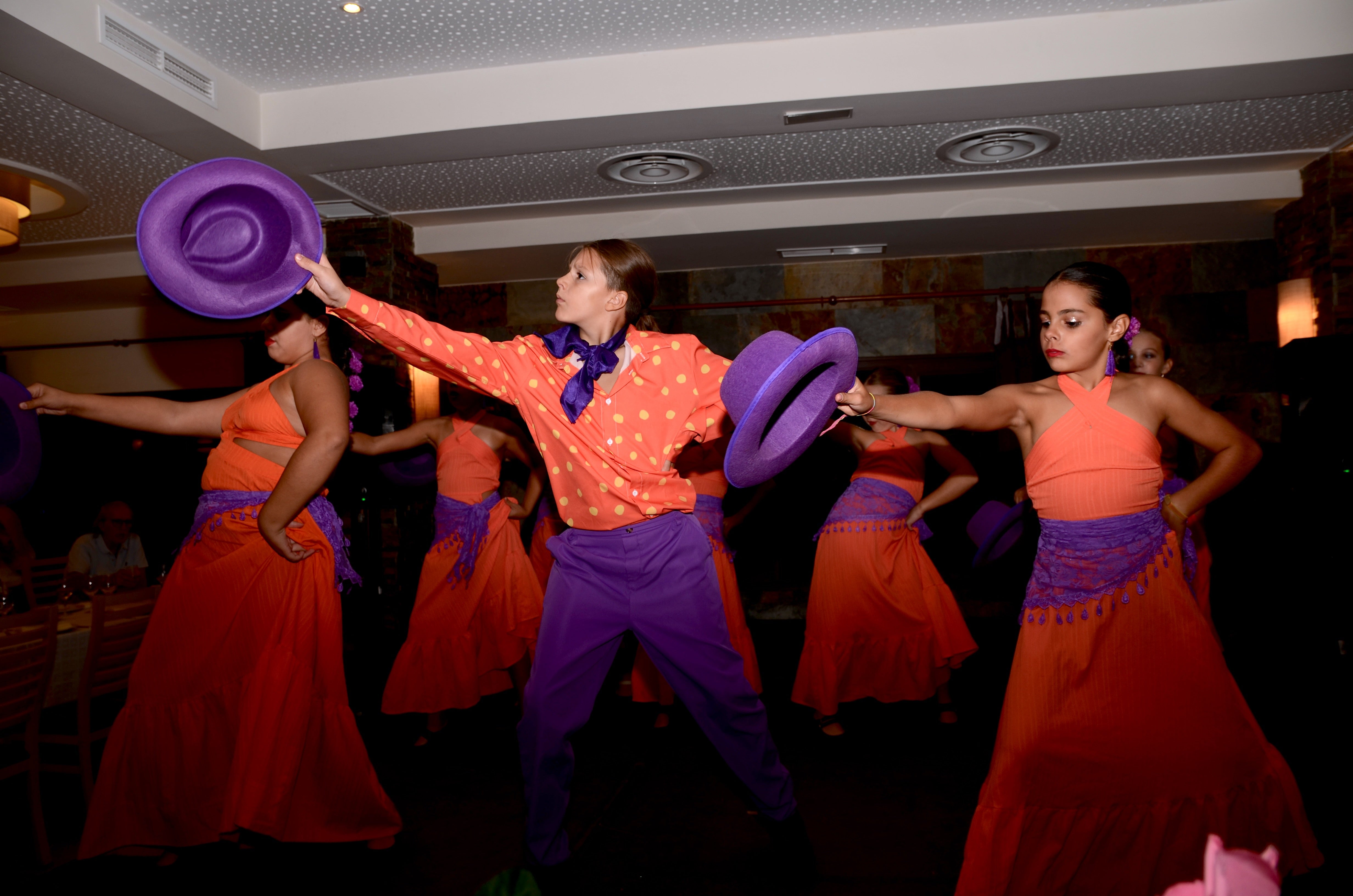 San Miguel, el barrio de Huétor Vega que baila por su patrón