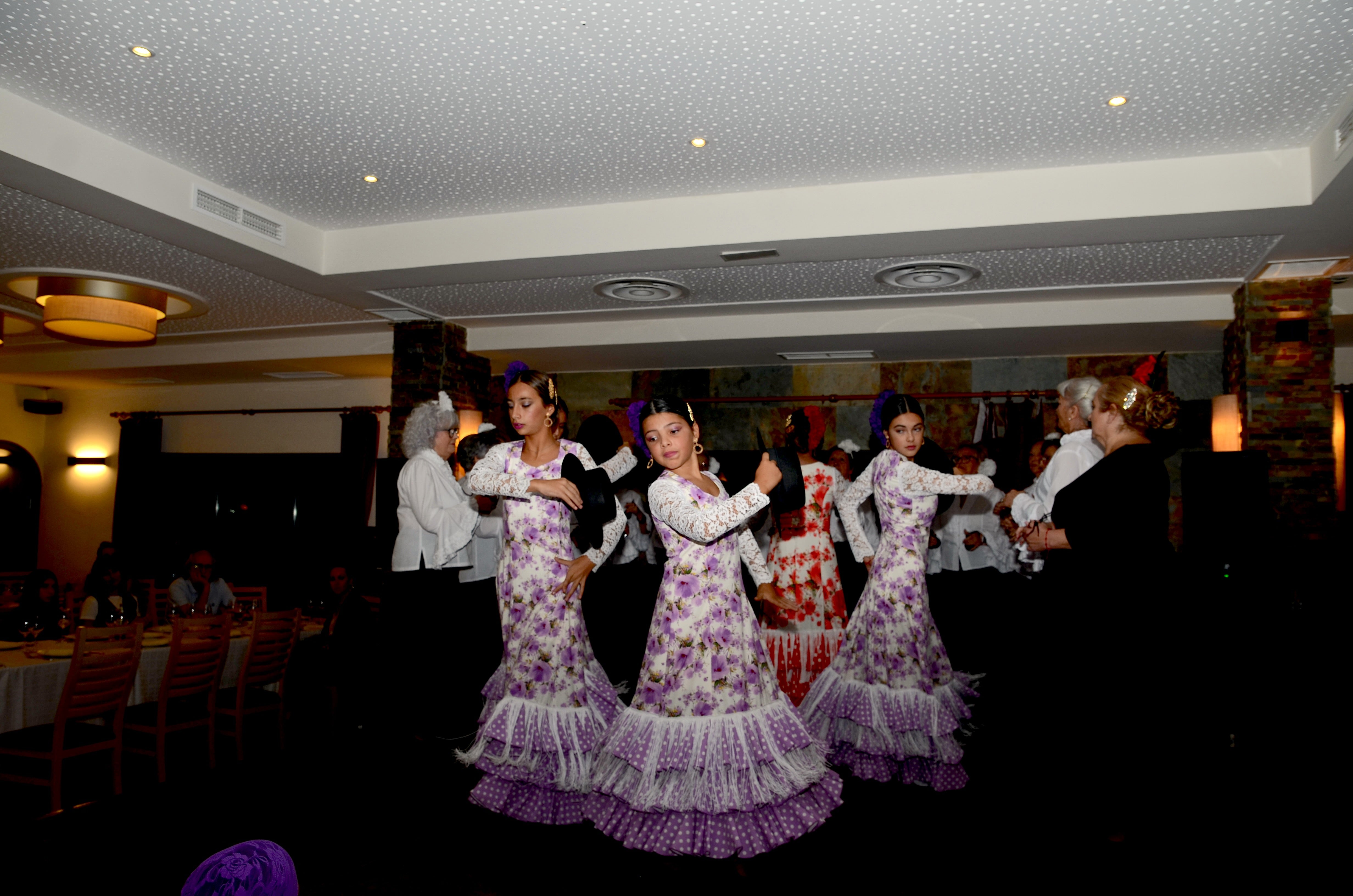 San Miguel, el barrio de Huétor Vega que baila por su patrón