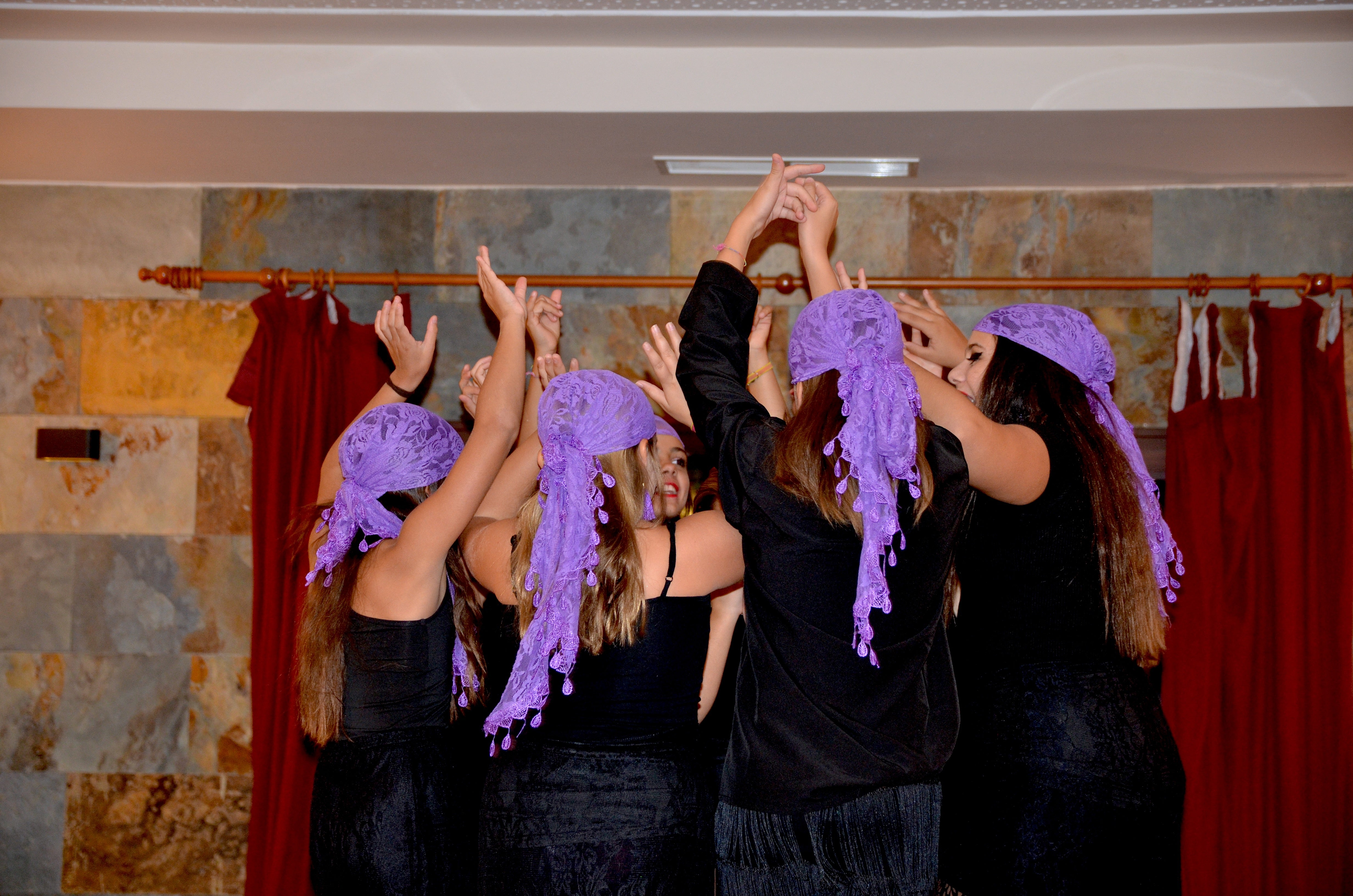 San Miguel, el barrio de Huétor Vega que baila por su patrón