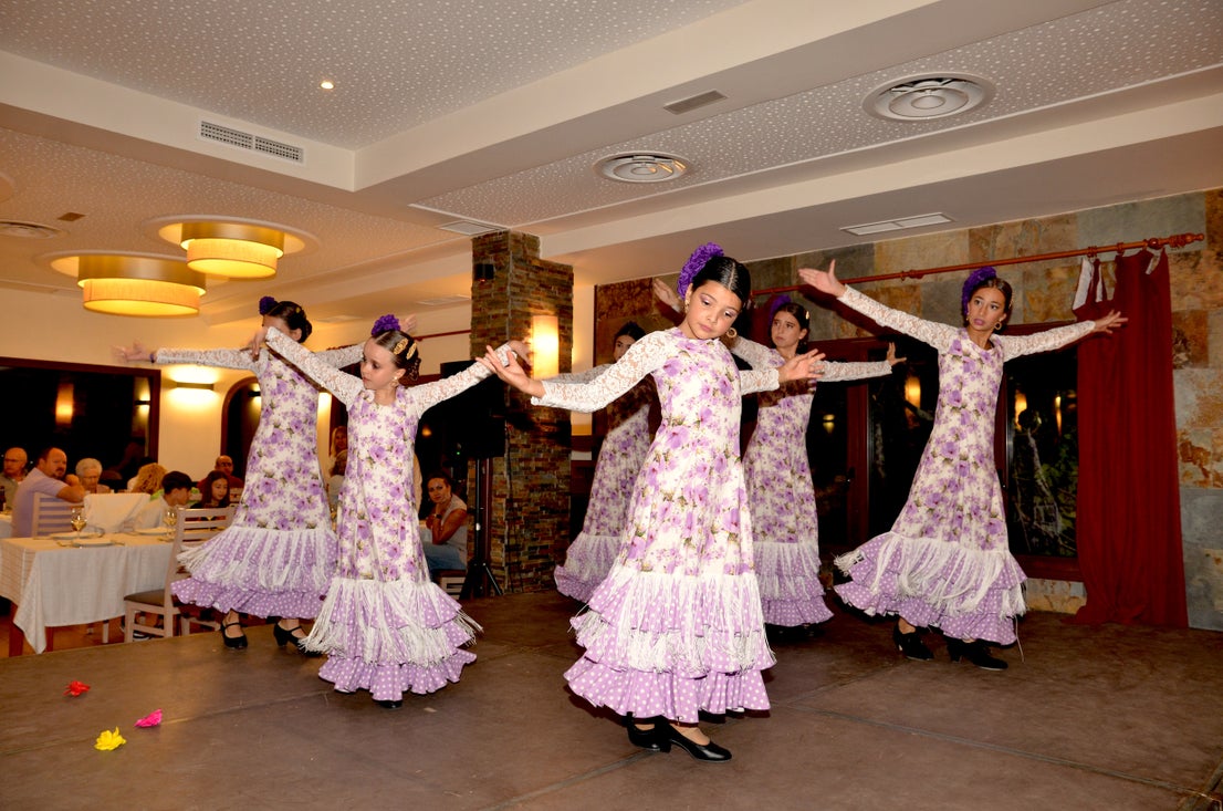 San Miguel, el barrio de Huétor Vega que baila por su patrón