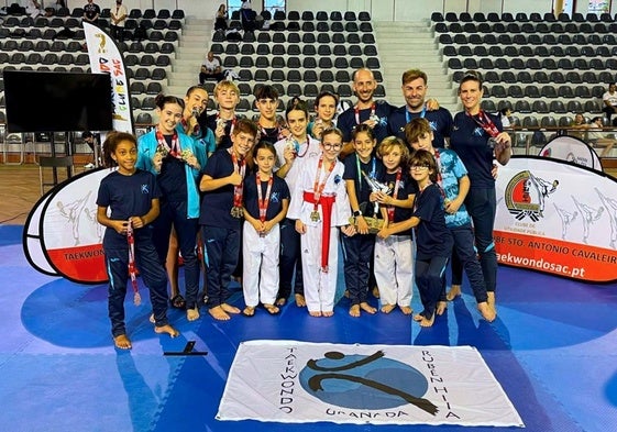 El Taekwondo Rubén Hita luce medallas en el Open Internacional de Lisboa.