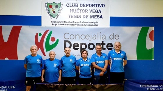 El tenis de mesa hueteño arrasa en División de Honor andaluza
