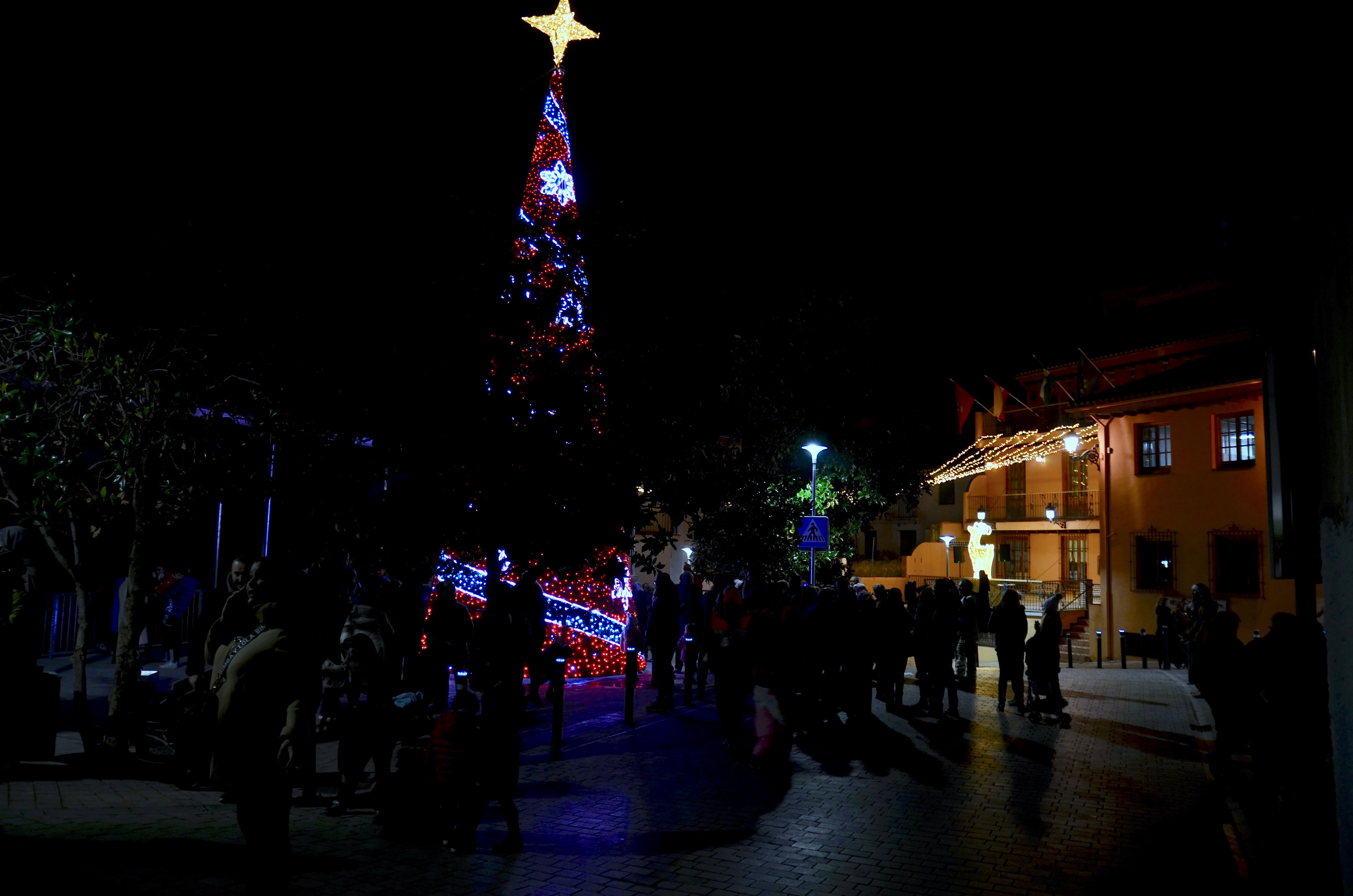 Huétor Vega enciende la Navidad