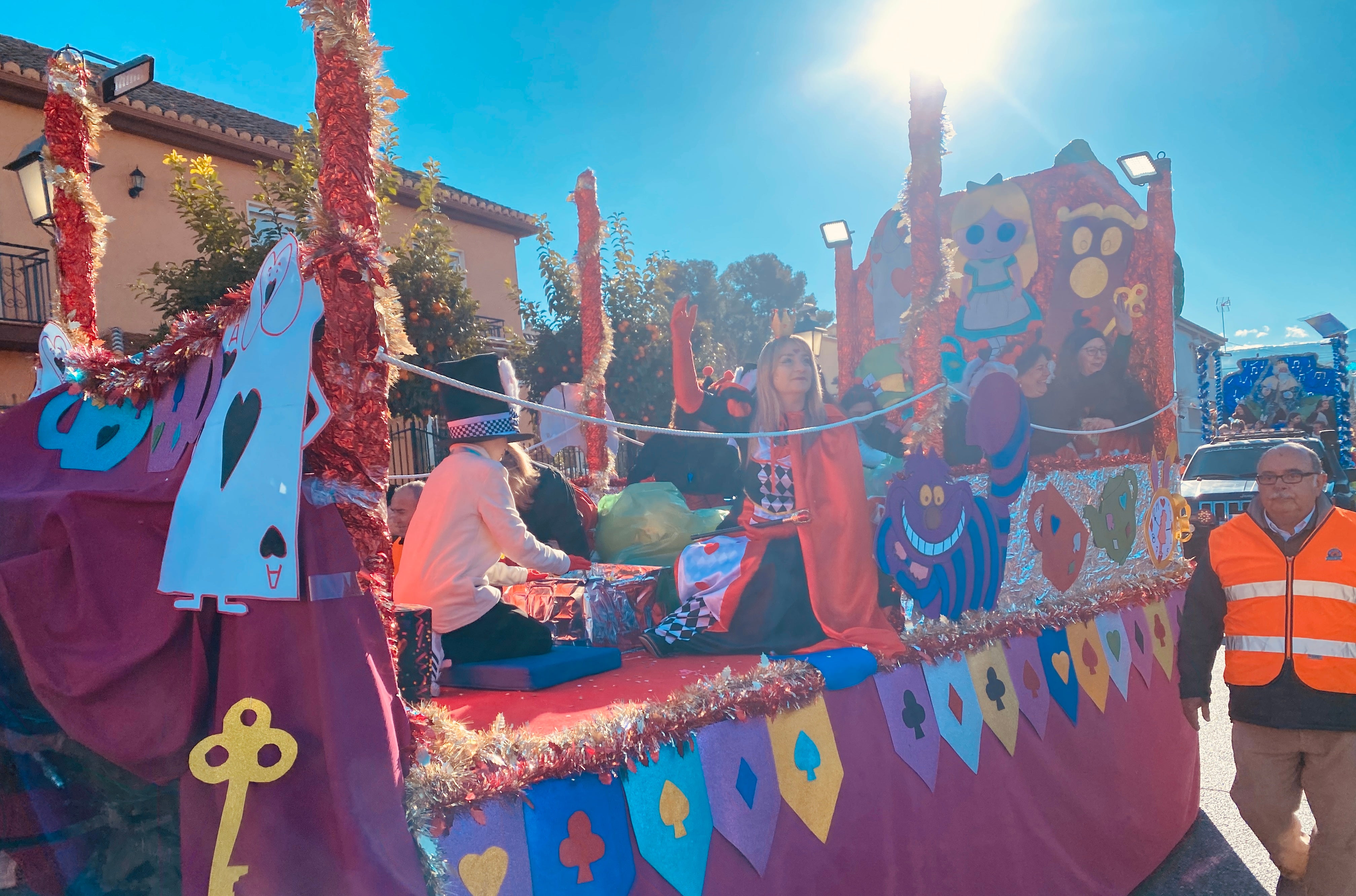 El sol ilumina la Cabalgata de Huétor Vega