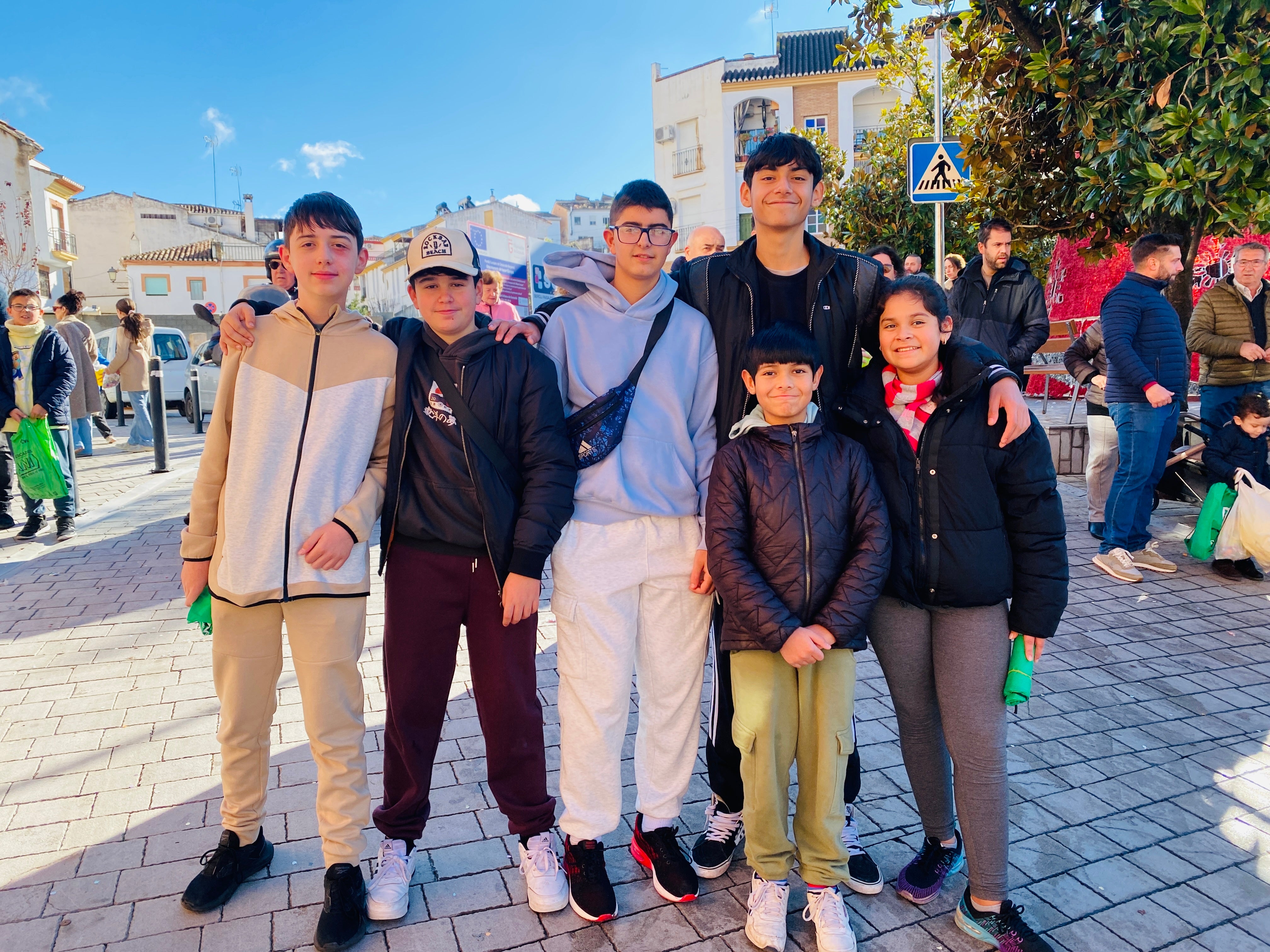 El sol ilumina la Cabalgata de Huétor Vega