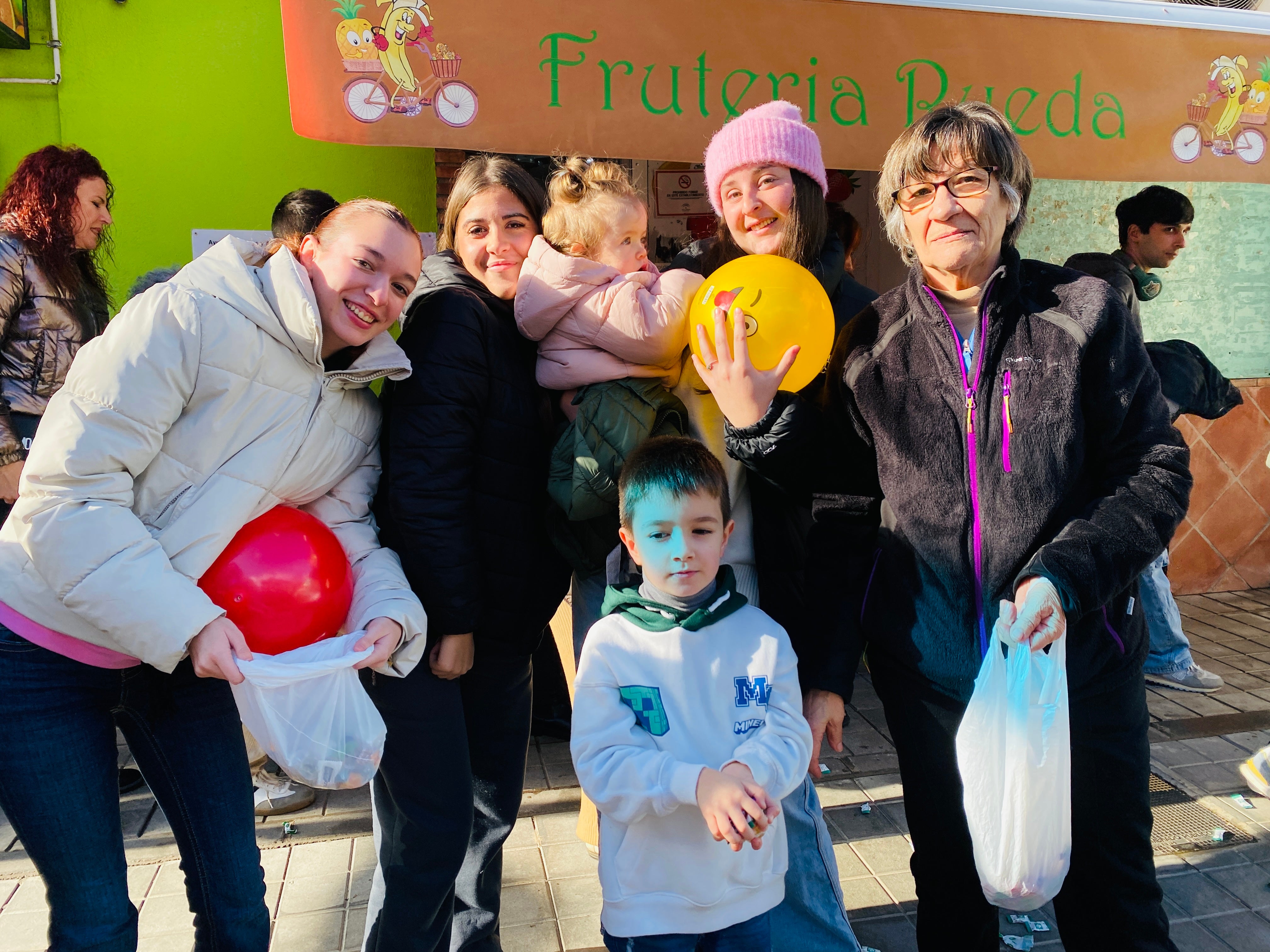 El sol ilumina la Cabalgata de Huétor Vega