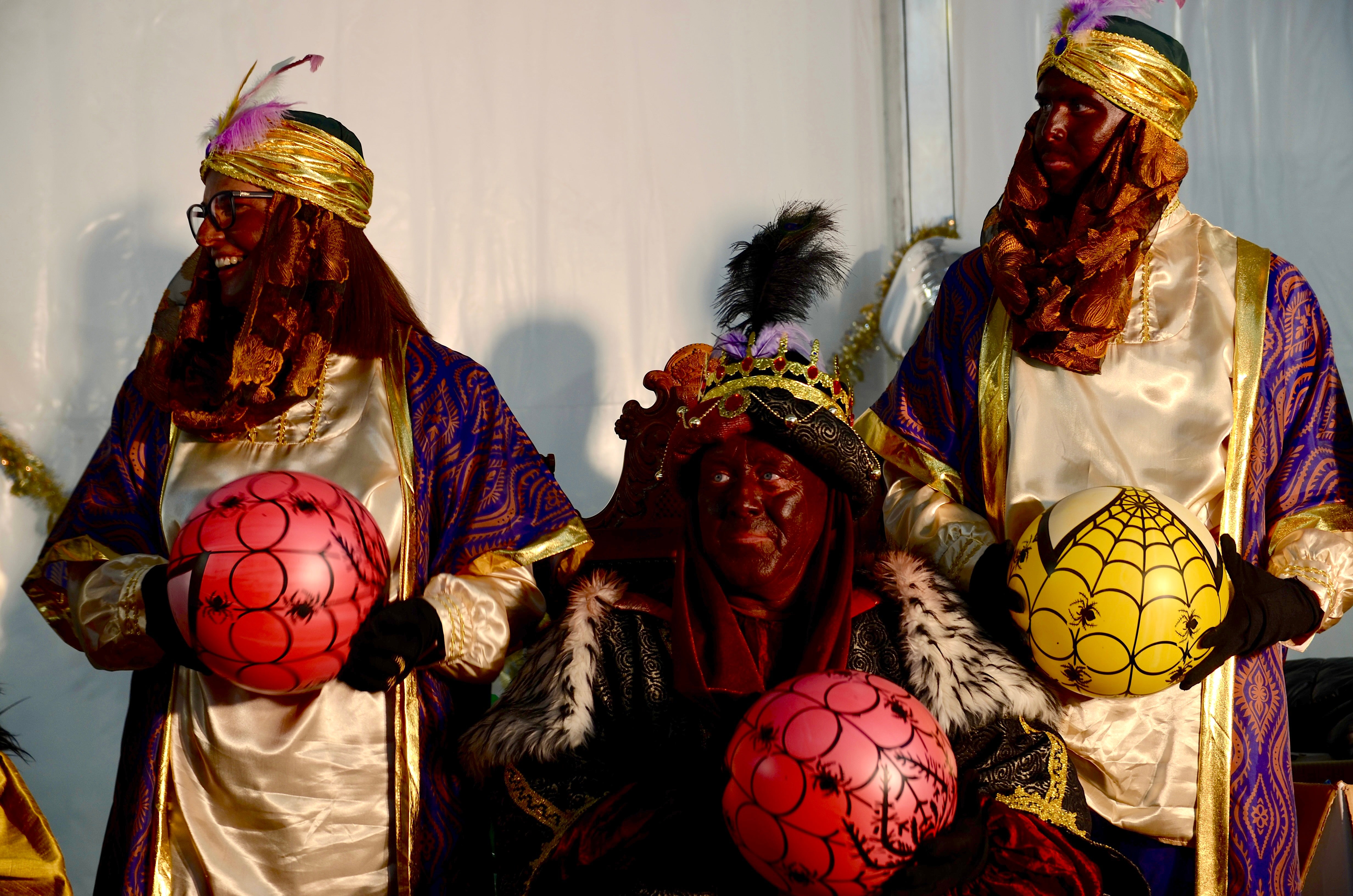 Los Reyes Magos llenan la carpa de Huerta Cercada en Huétor Vega