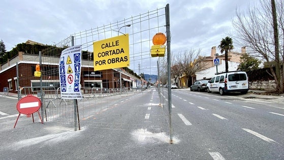 Las obras de Emasagra dejan un tramo de la Avenida de Andalucía en sentido único hacia Huétor Vega