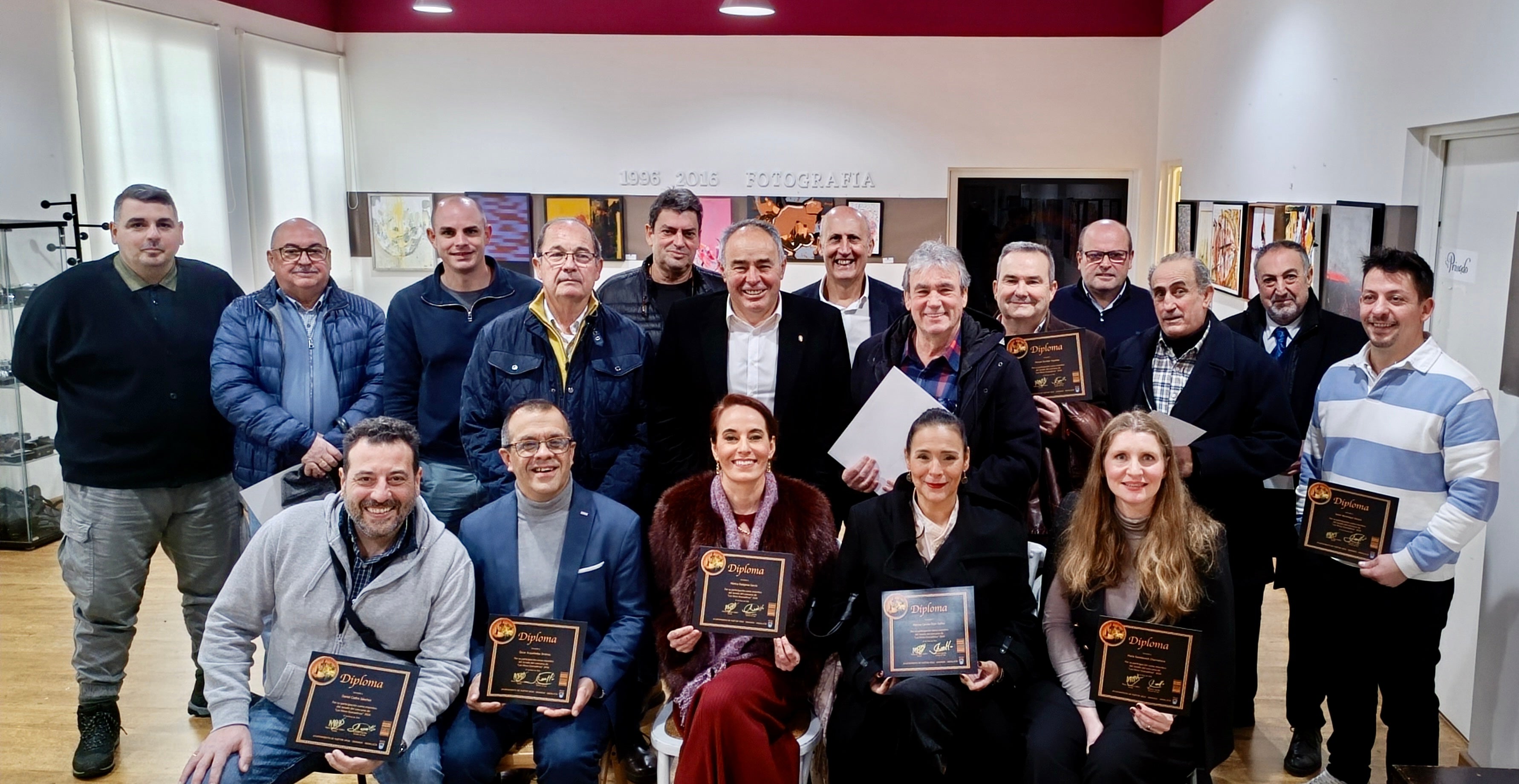 Jurado del certamen provincial de vinos.