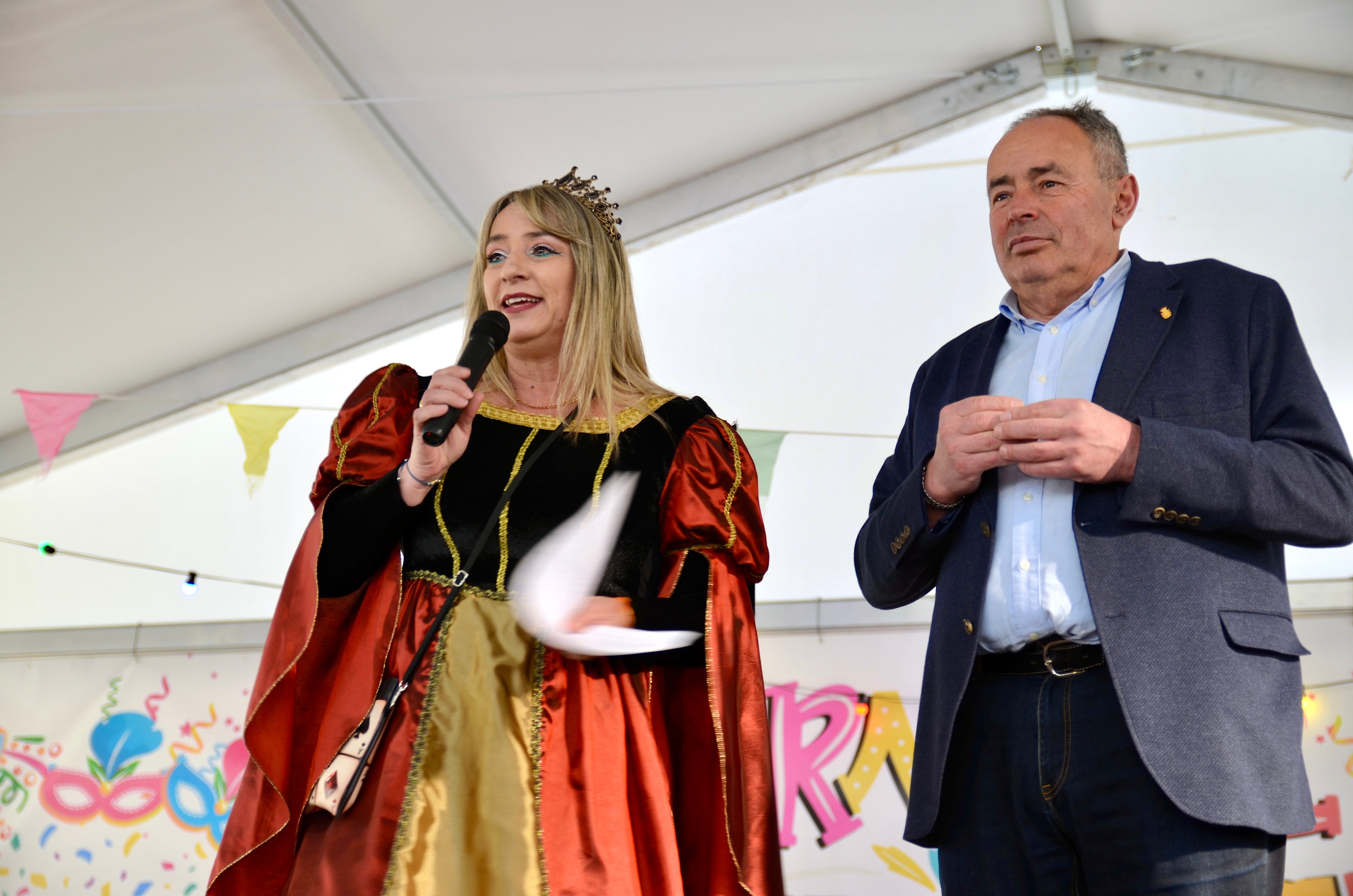 Así se disfraza Huétor Vega en su Carnaval