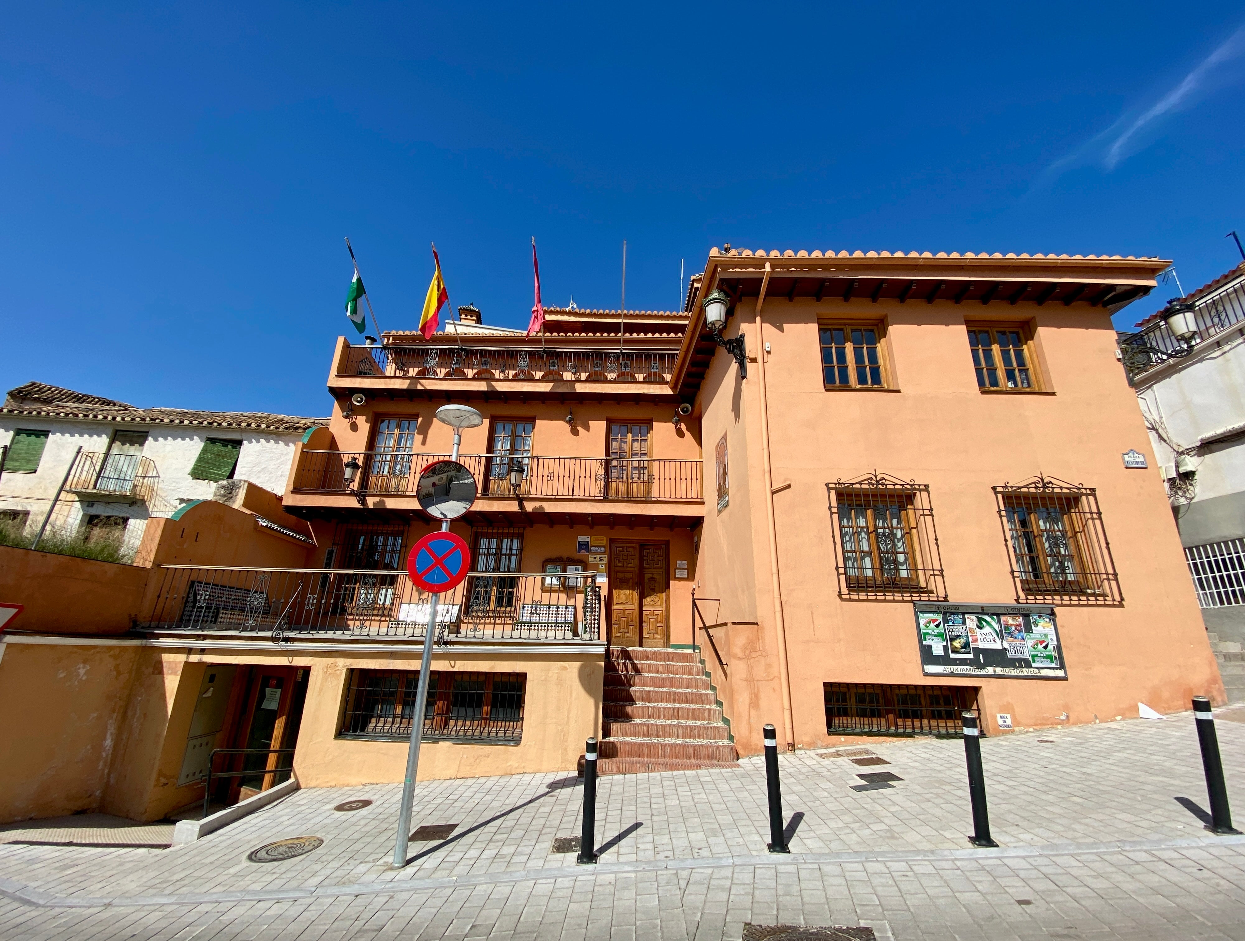 Consistorio hueteño.