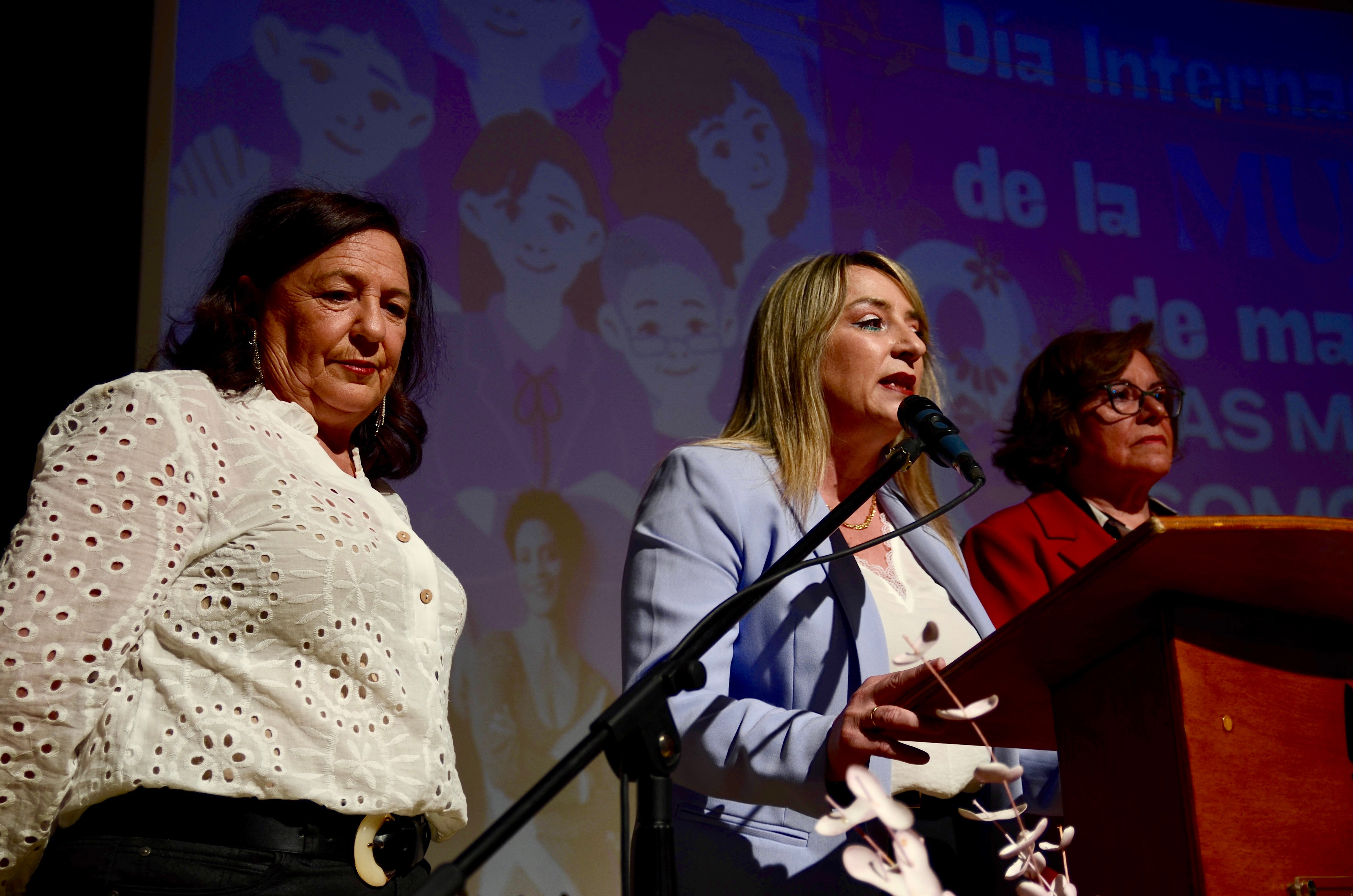 Huétor Vega rinde homenaje a sus mujeres concejalas a lo largo de la historia