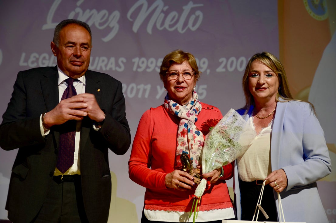 Huétor Vega rinde homenaje a sus mujeres concejalas a lo largo de la historia