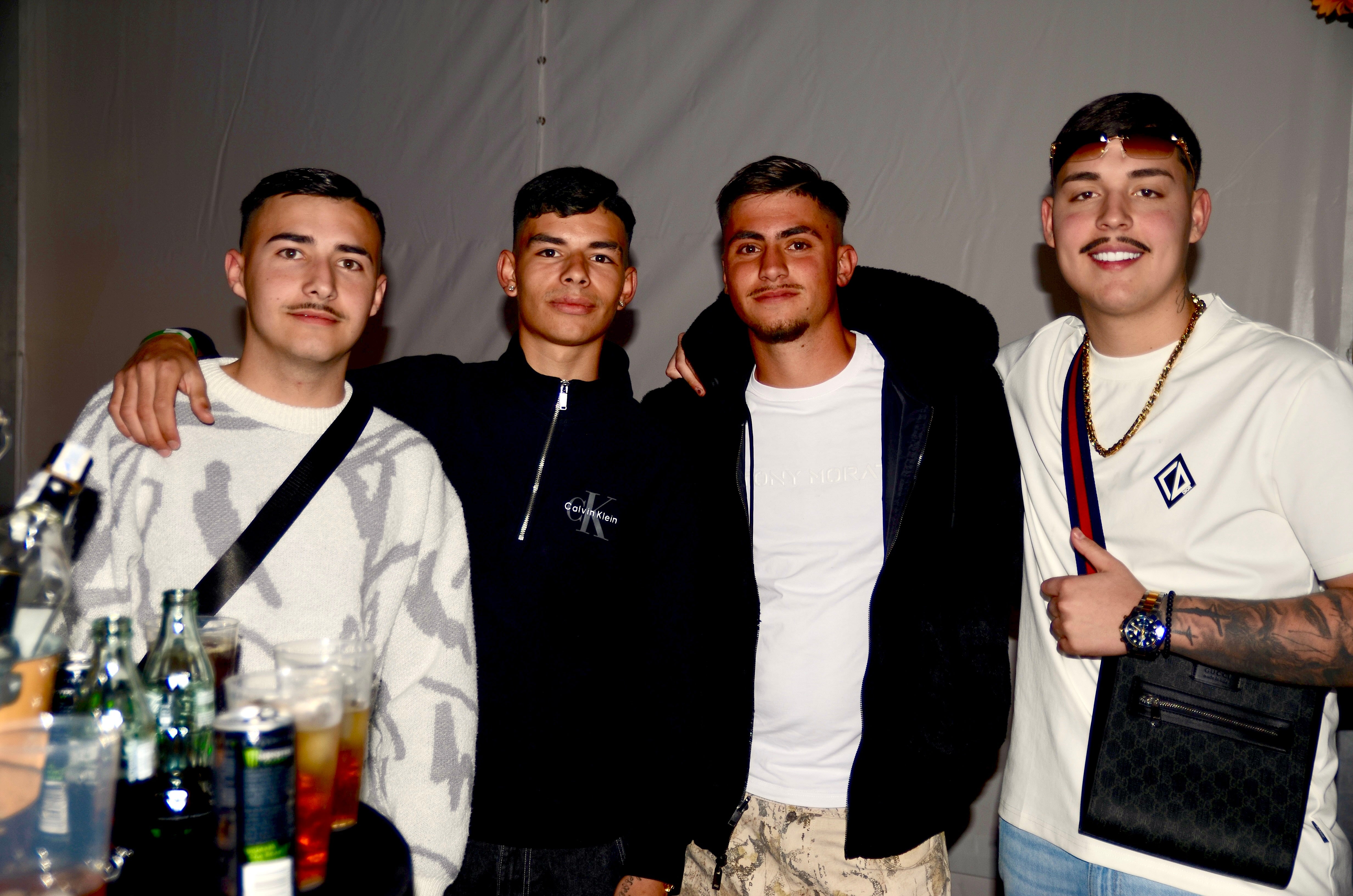 El gran ambiente de la fiesta de la primavera de Huétor Vega