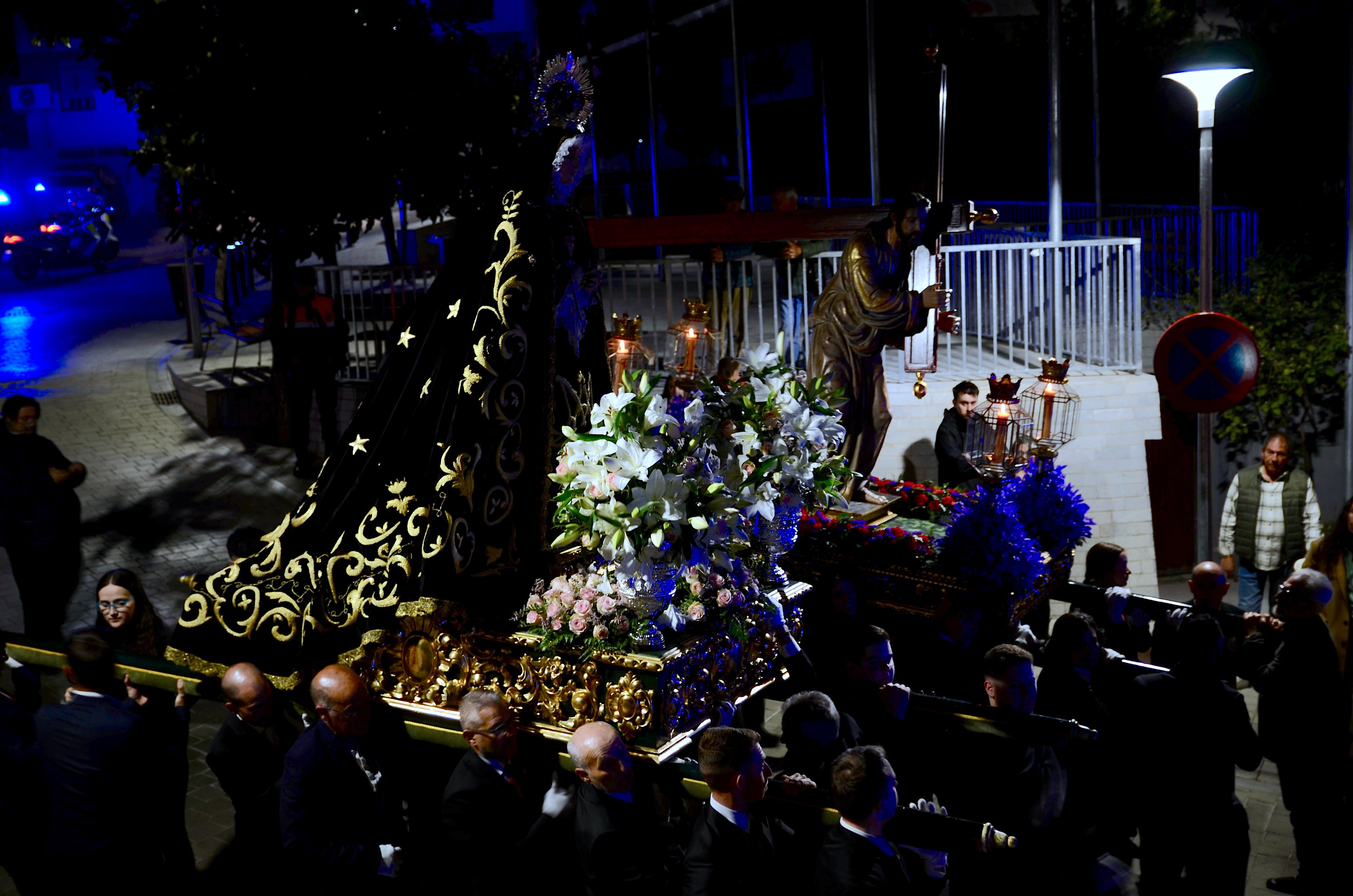 El Jueves Santo suena a saeta en Huétor Vega