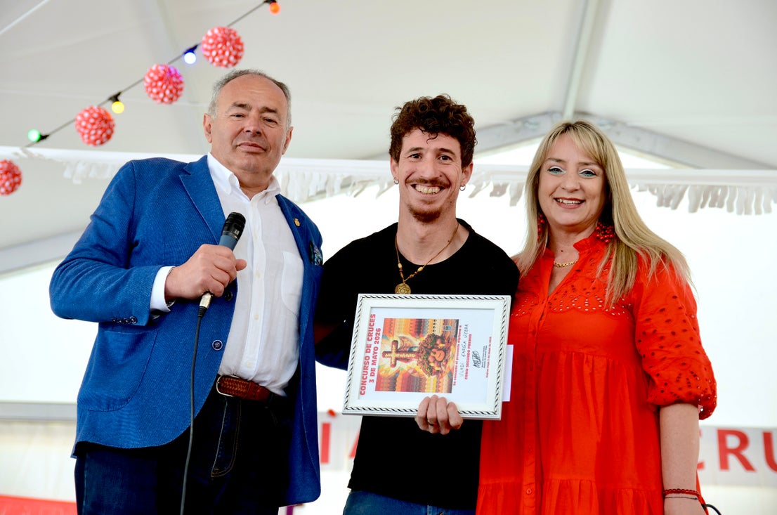Día de la Cruz en Huétor Vega: arte a raudales