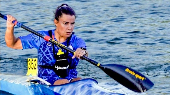 Gloria, la hueteña con oro nacional en piragüismo