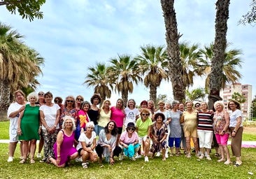 La Concejalía de Igualdad organiza una jornada en Playa Granada para el autocuidado de las mujeres