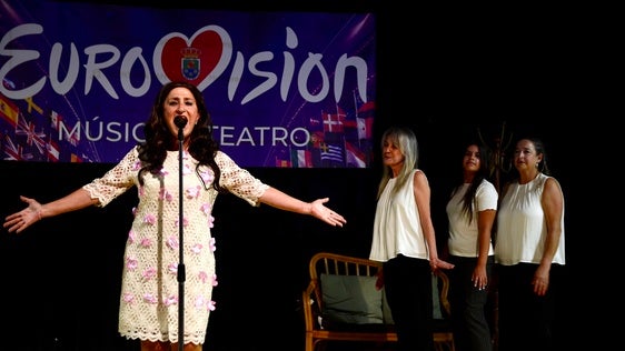 Vecinos que brillan como estrellas: Huétor Vega recrea la magia de Eurovisión