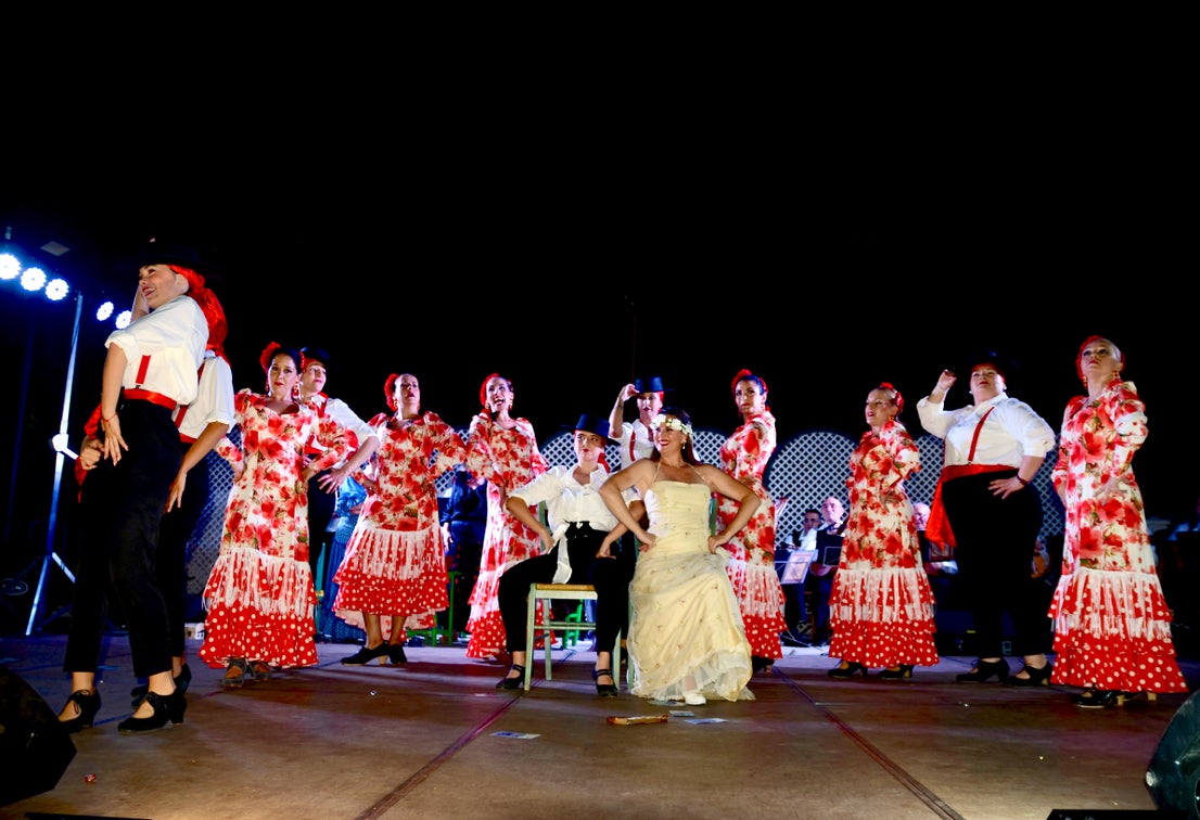 Así fue el deslumbrante estreno de ‘Boda gitana’ en Huétor Vega