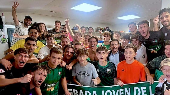 El Huétor Vega estrena su casillero de victorias en casa contra el Mancha Real
