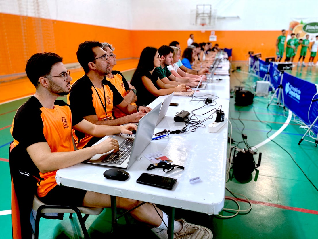 Huétor Vega, la casa del mejor voleibol español en pretemporada
