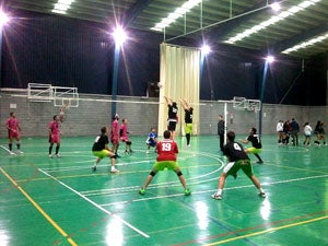 Voleibol: Huétor Vega despliega su arsenal frente al Salobreña