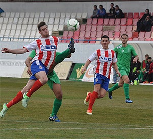 Baza y Huétor Vega empatan a un gol un partido muy competido