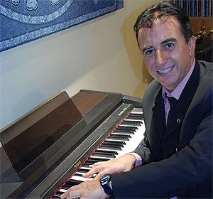 El histórico pianista Luis Poyatos inaugura el Zona Jazz Festival en Huétor Vega