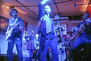 El folclore de Antihéroe, este viernes en La Fabriquilla