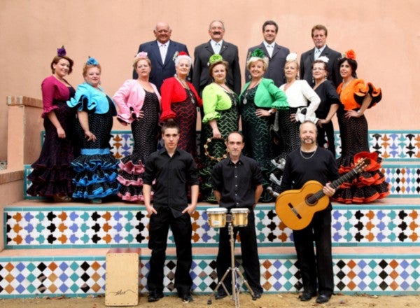 Misa de Nochebuena, con coro rociero en Huétor Vega