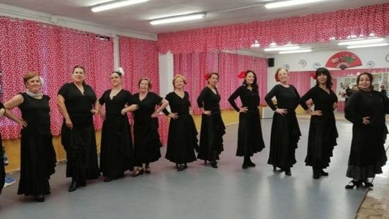 La Zubia vuelve a poner en marcha el curso de 'flamencoterapia' para mayores