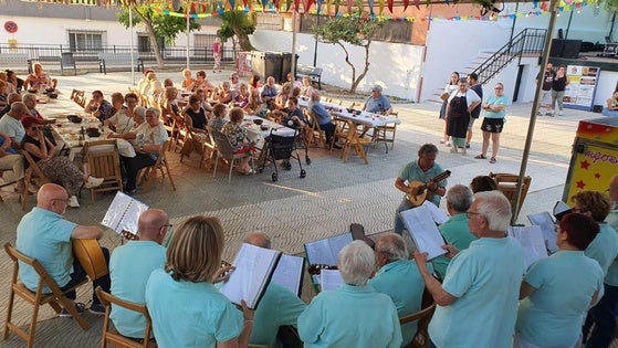 El Barrio de San Antonio de La Zubia celebra sus tradicionales fiestas