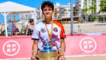 La futbolista zubiense Carmen Reyes da el salto a Tercera Federación Femenina